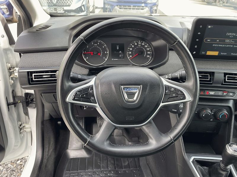Dacia Logan (2022) 1.0 TCe,67kW,LPG,ČR,1.Maj - fotka 13 z 31