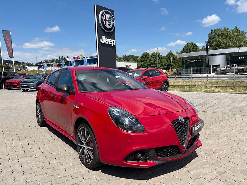 Alfa Romeo Giulietta 1.4 T Multiair 120k Sprint - fotka 2 z 9