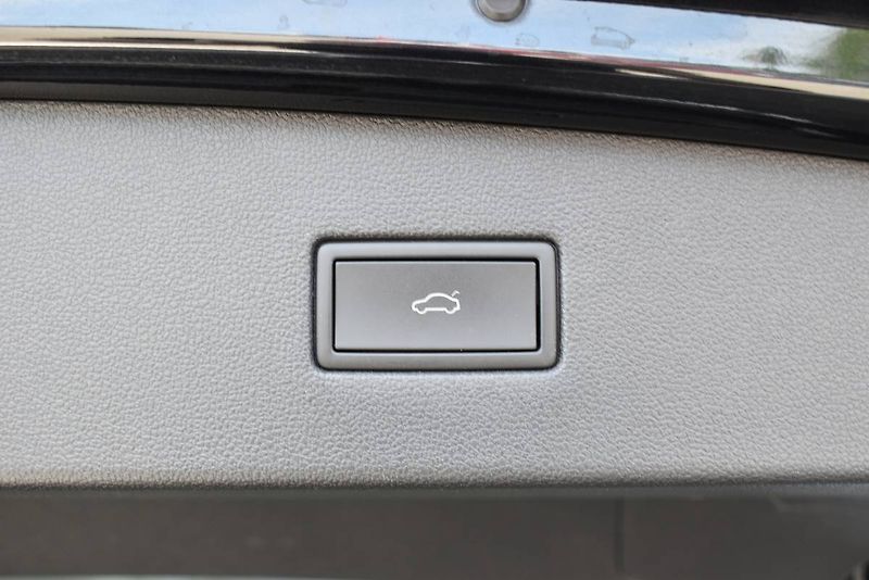 Volkswagen Tiguan Allspace (2023) 2.0TDI 110kW DSG, LED - fotka 15 z 24
