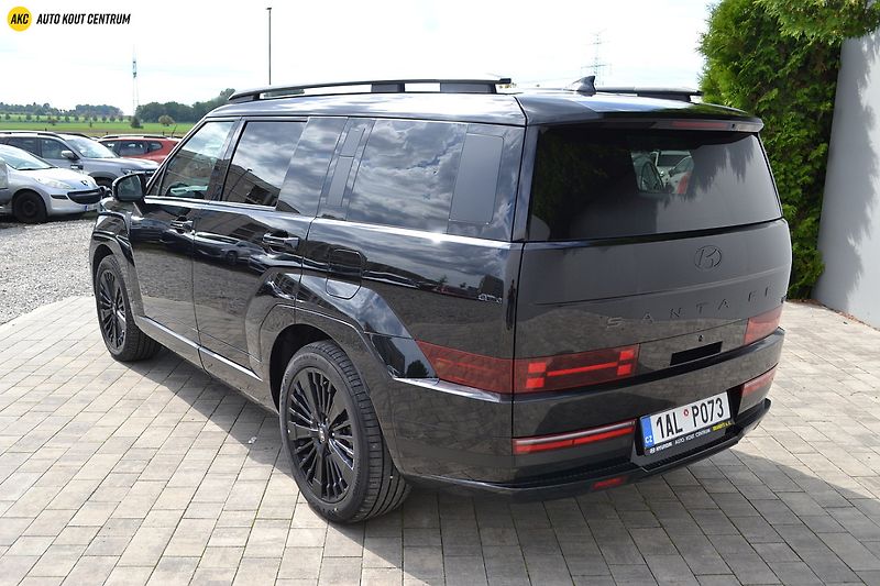 Hyundai Santa Fe 1.6T-GDI HEV 4WD CALLIGRAPHY 7 - fotka 3 z 95