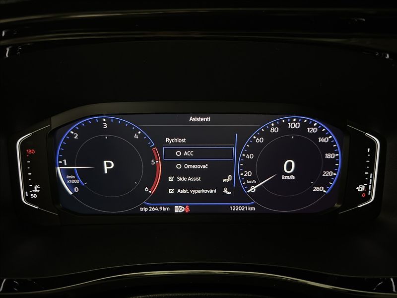 Volkswagen Multivan 2,0 TDi  DSG 4x4 BULLI Webasto - fotka 25 z 41