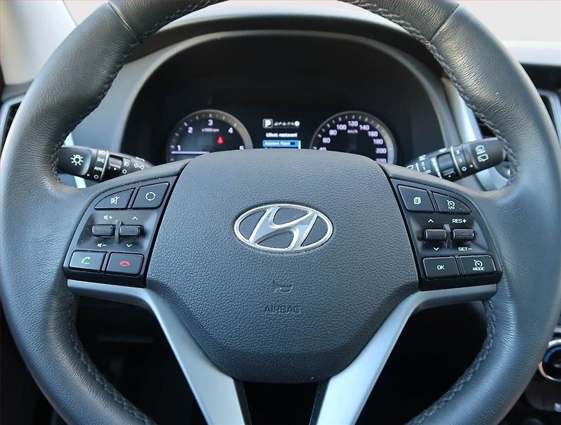 Hyundai Tucson (2016) Style 1.7 CRDi, Automat - fotka 16 z 25