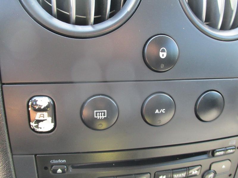 Citroën Berlingo 2.0 HDi KLIMA +sada kol - fotka 23 z 32