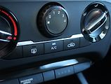 Hyundai i20 (2016) 1.2, Serv.kniha, Park. senzory - náhled 15