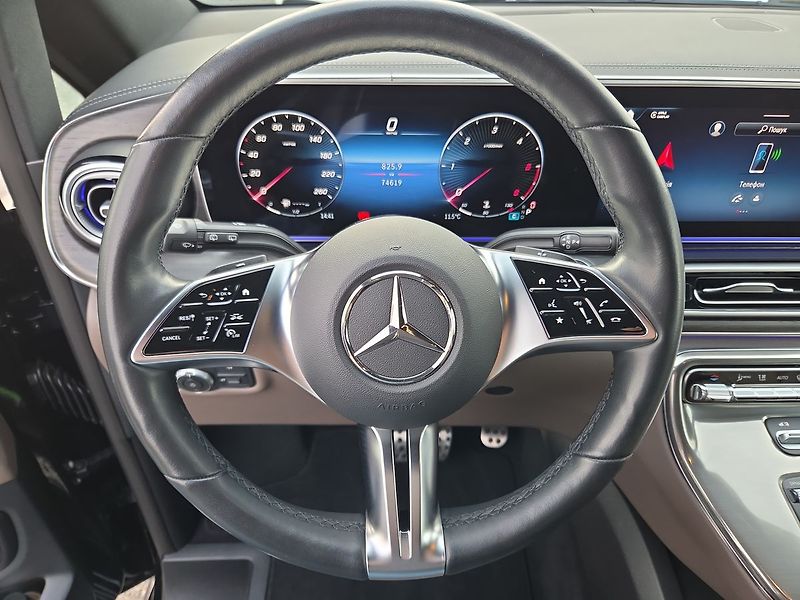 Mercedes-Benz Třídy V 300d/XL 4MATIC, EXC, Airmatic - fotka 11 z 28