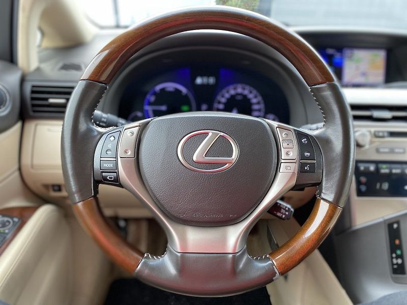 Lexus RX 450h 3.5HSD, ČR, navi, tažné, 4x4 - fotka 15 z 41