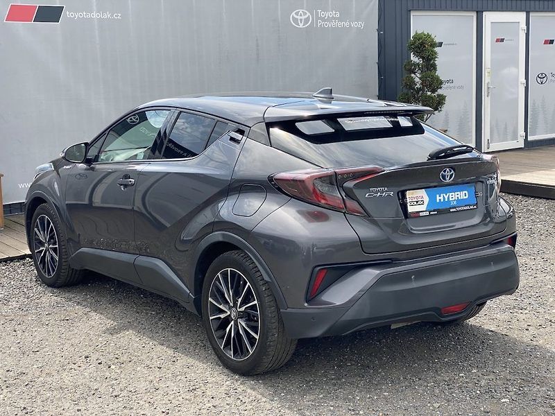 Toyota C-HR 1.8HSD, ČR, Executive, záruka - fotka 5 z 13