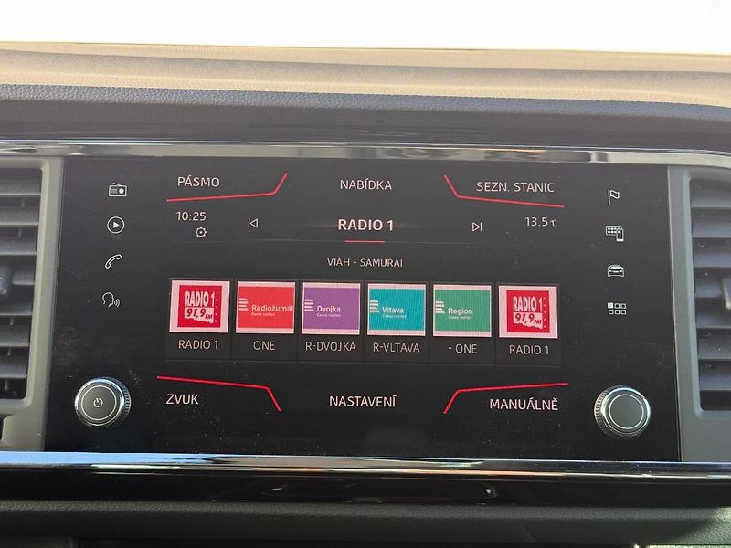 Seat Ateca (2019) 1.5 TSI 110 kW FR - fotka 12 z 21