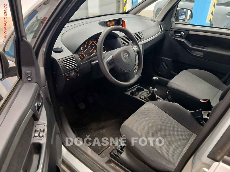 Opel Meriva (2003) 1.6i, AC - fotka 3 z 3