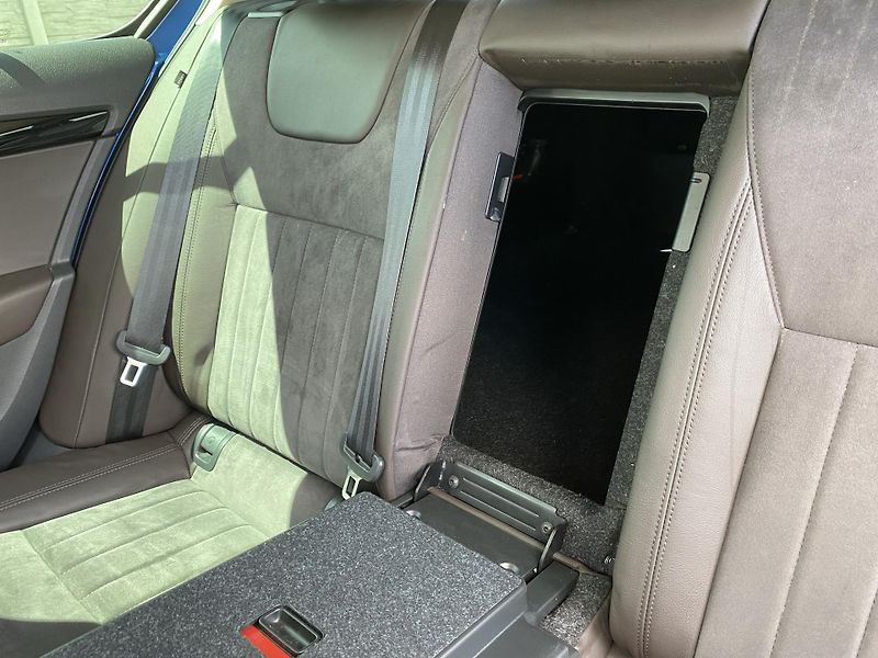 Škoda Octavia 2.0TDi L+K CZ WEBASTO 4x4 - fotka 108 z 165