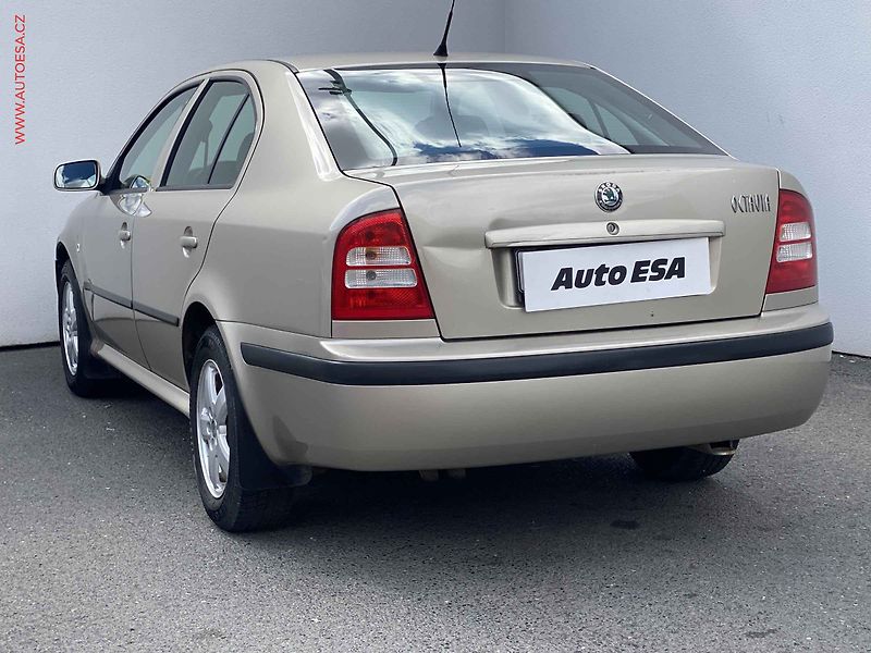 Škoda Octavia (2004) 1.9 TDi, 1.maj,ČR, AC, STK7 - fotka 6 z 16