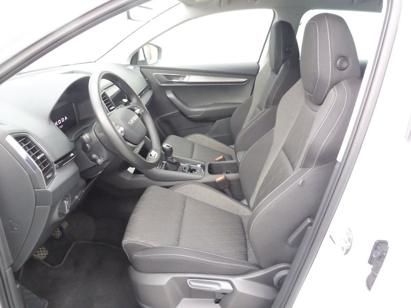 Škoda Karoq (2025) Top Selection 1,5 TSI 110kW - fotka 7 z 29