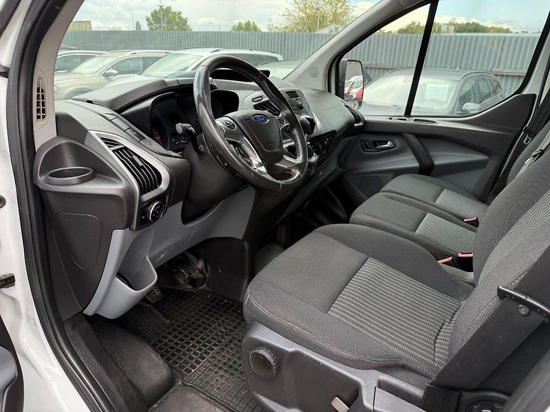 Ford Transit Custom (2017) 2.0TDCi 77kW*L1H1*Klima*9míst* - fotka 8 z 22