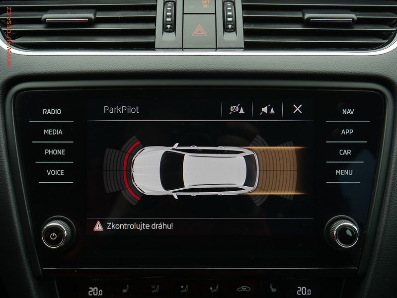Škoda Octavia (2019) 1.5 TSi, ČR, Style, LED, navi - fotka 18 z 24