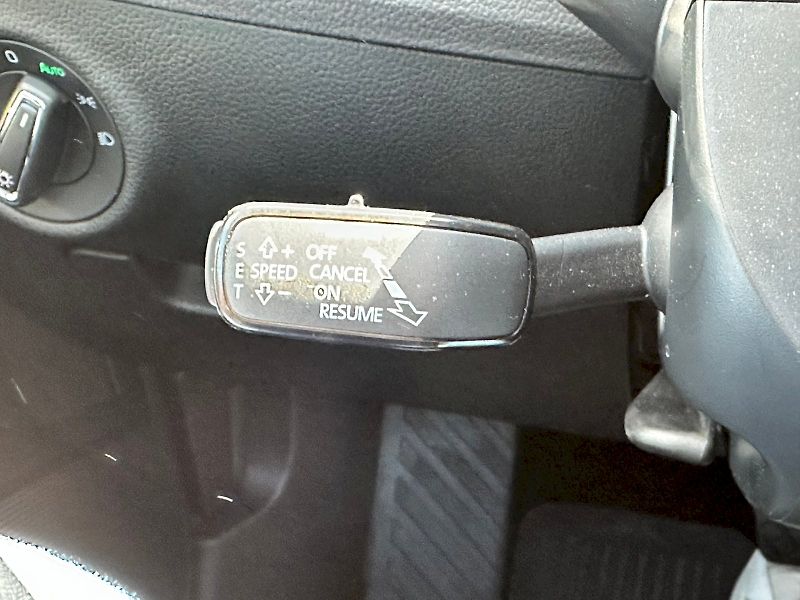 Škoda Superb (2021) 1.5 TSI 110kW ACT Style Combi - fotka 11 z 26