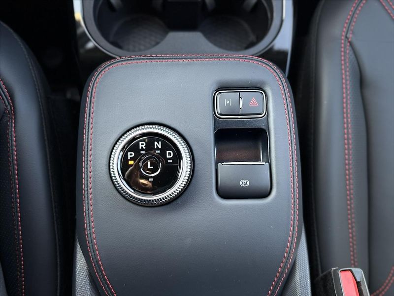 Ford Mustang Mach-E 92kWh Long Range Premium - fotka 33 z 35