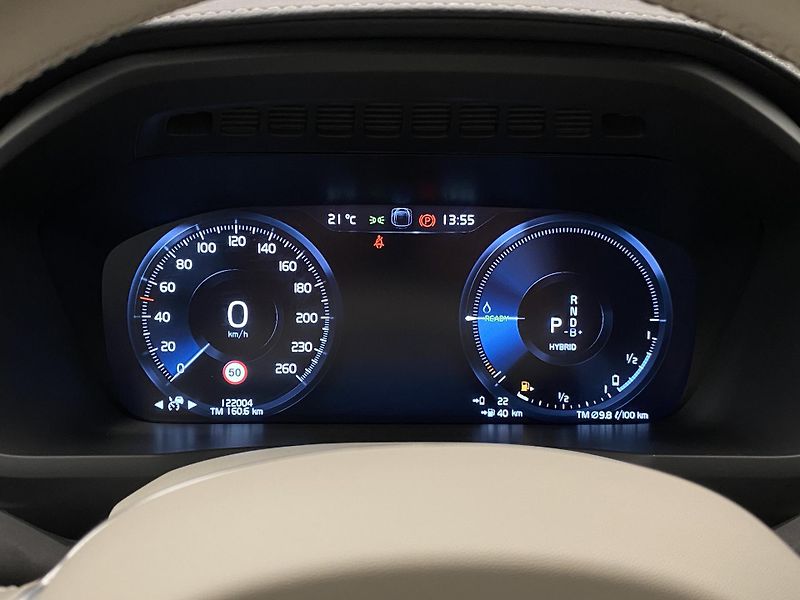 Volvo XC90 T8 AWD RECHARGE REZERVACE - fotka 26 z 58