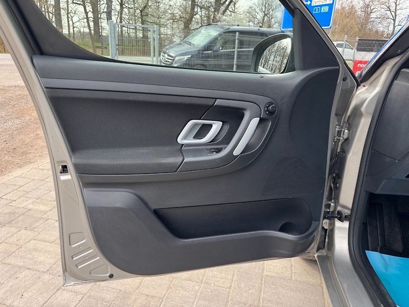 Škoda Roomster (2008) 1.4TDi - fotka 8 z 33