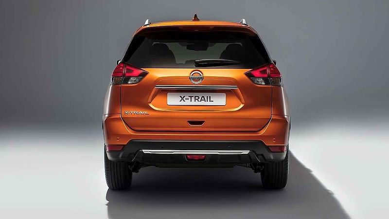 Nissan X-Trail.