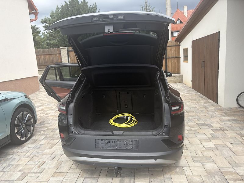 Volkswagen ID.4 (2020) 77kwh, 150kw - fotka 9 z 11