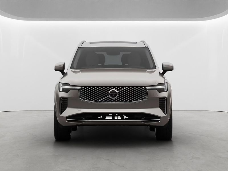 Volvo XC90 (2026) ULTRA B&W, vzduch. pod., 299kW - fotka 2 z 10