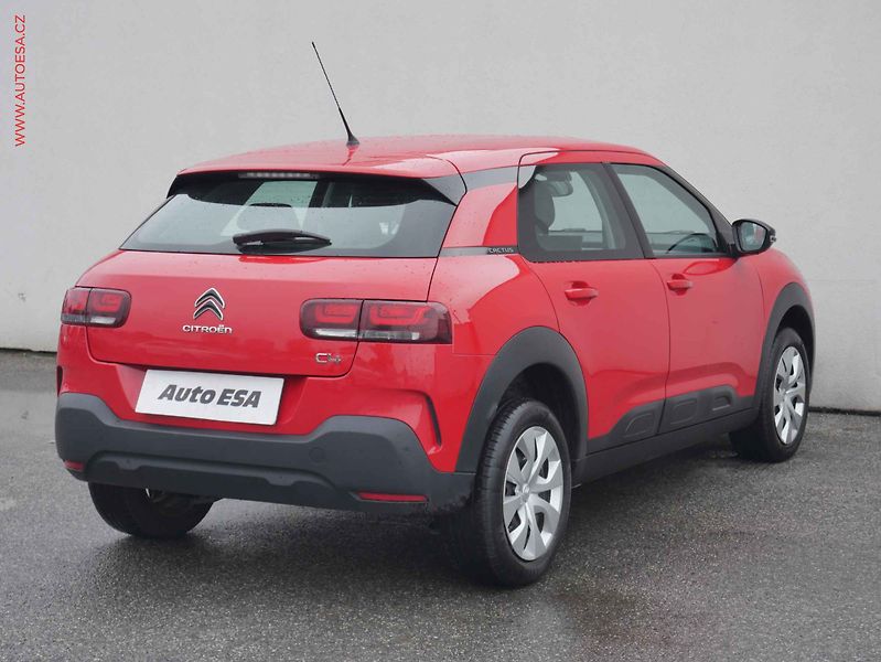 Citroën C4 Cactus (2019) 1.2 PT, 1.maj,ČR, AC, temp - fotka 4 z 19
