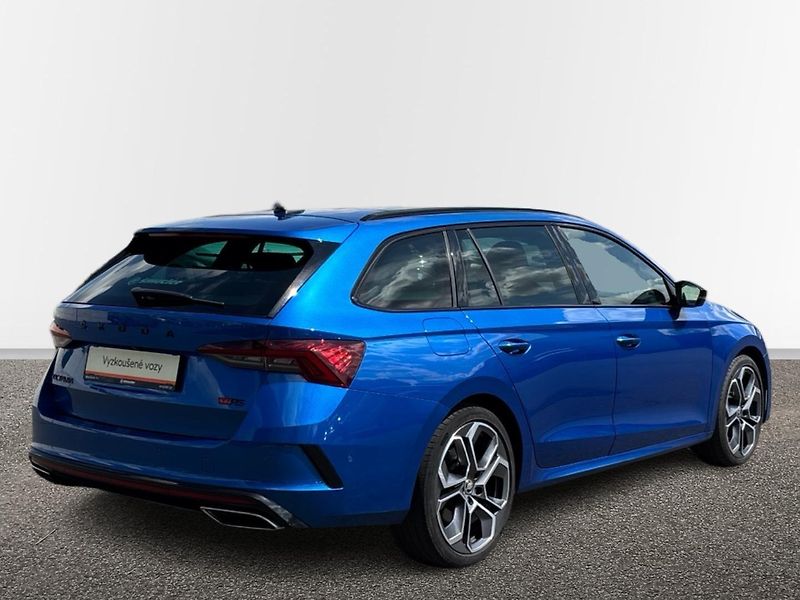 Škoda Octavia DSG RS - fotka 2 z 30