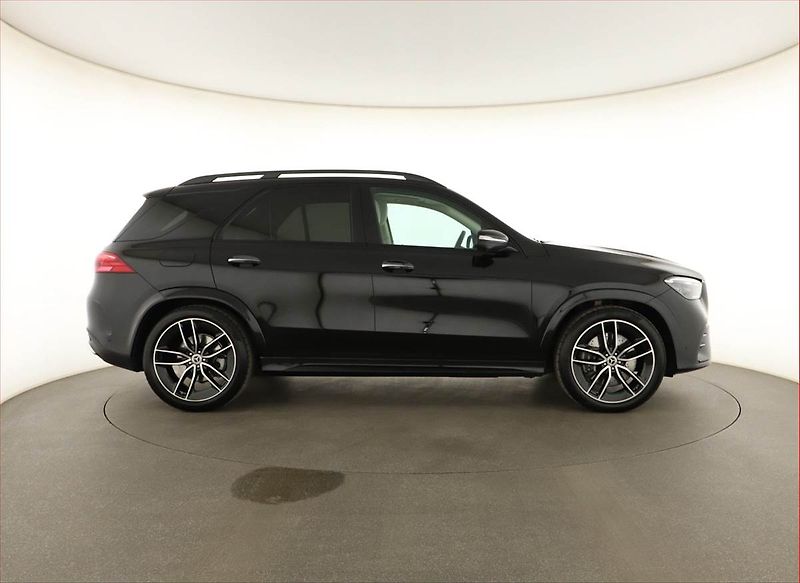 Mercedes-Benz GLE (2025) 450, AMG, DPH, 360KAMERA - fotka 6 z 20