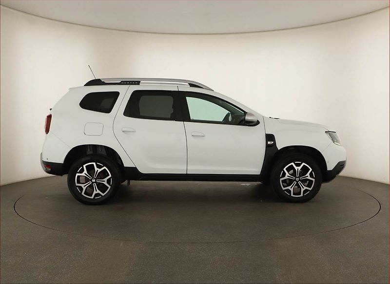Dacia Duster (2018) 1.6 SCe, Navi, Tempomat - fotka 6 z 14