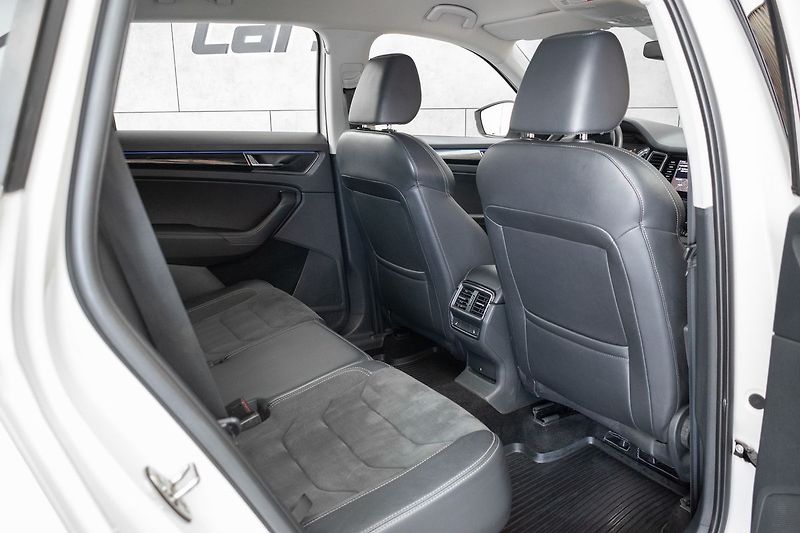 Škoda Kodiaq 2.0 TDI 4x4*STYLE+*TAŽNÉ*ČR 1M - fotka 13 z 47