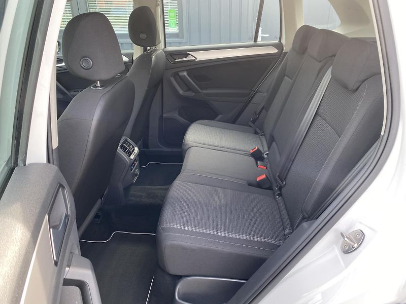 Volkswagen Tiguan 1.4 TSI 92kW -1xMAJ.-ALU-TAŽNÉ - fotka 28 z 46