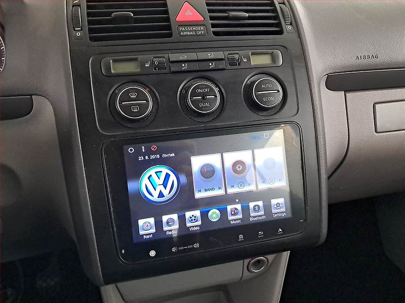 Volkswagen Touran (2006) 1.9 TDI, Eko.zaplacen - fotka 12 z 15