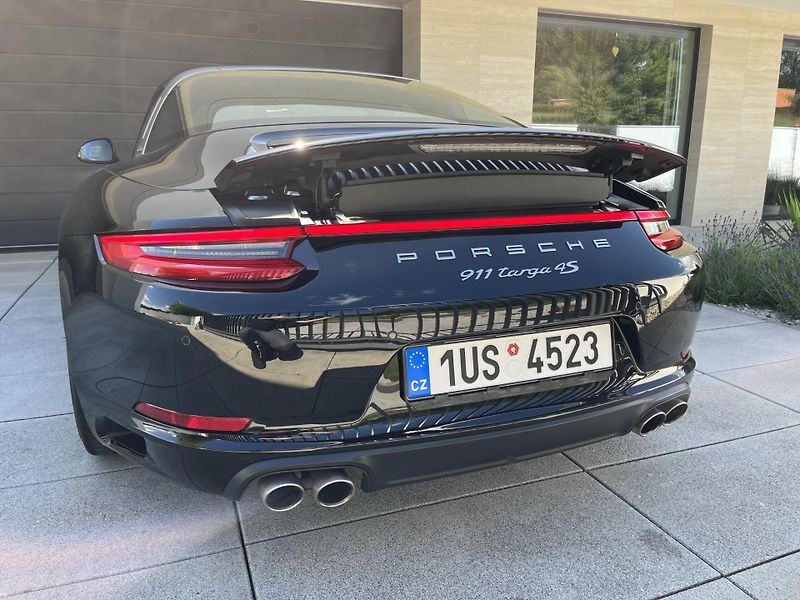 Porsche 911 Targa 4S 991.2 309 kW - fotka 16 z 31