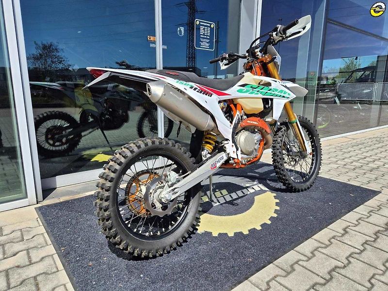 KTM (2021) 450 EXC-F SIX DAYS - fotka 4 z 22