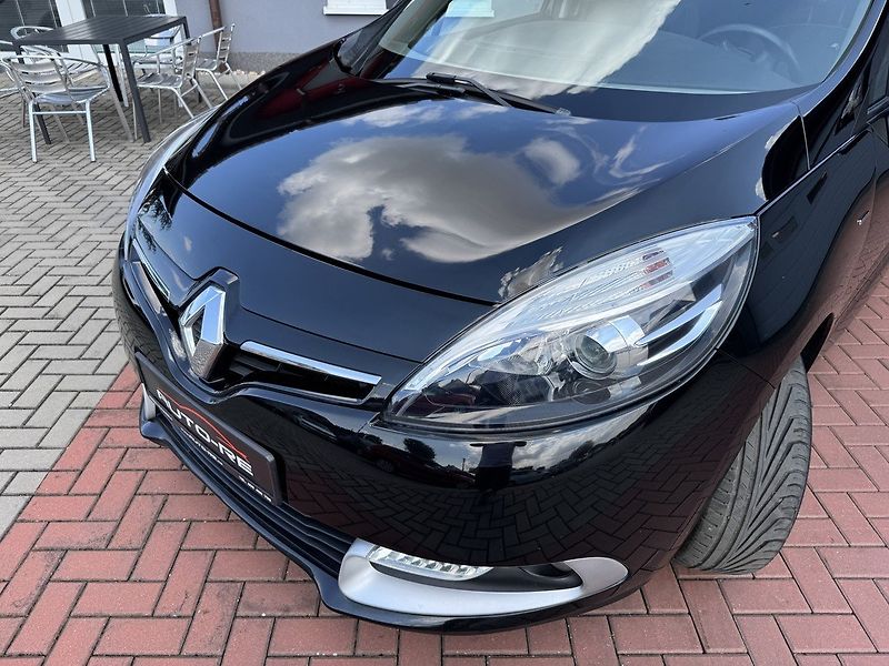 Renault Scénic (2014) 1.5dCi  Navi Digi Klima Bose - fotka 34 z 50