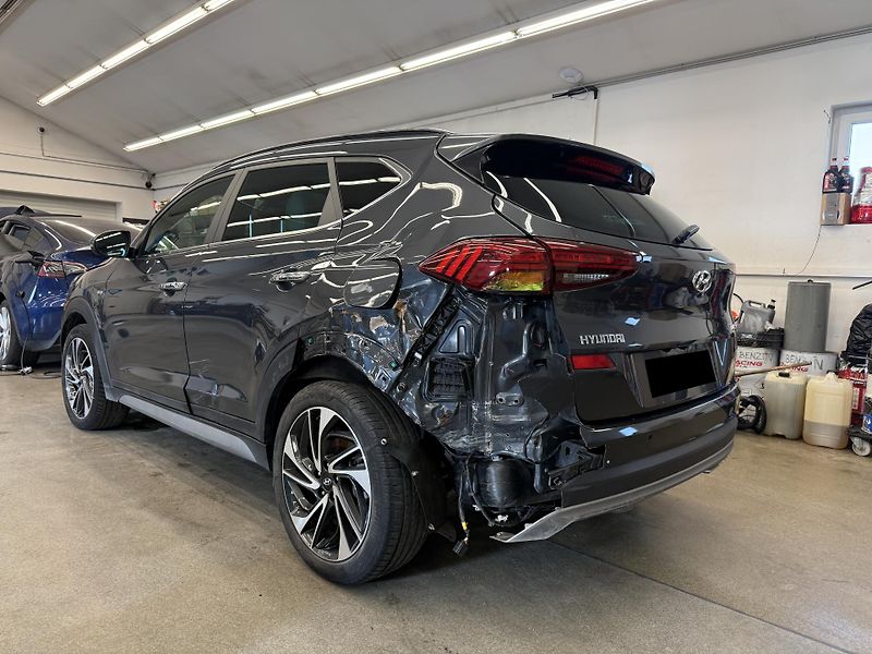 Hyundai Tucson 1.6 CRDI Hybrid 100 kW - fotka 6 z 19