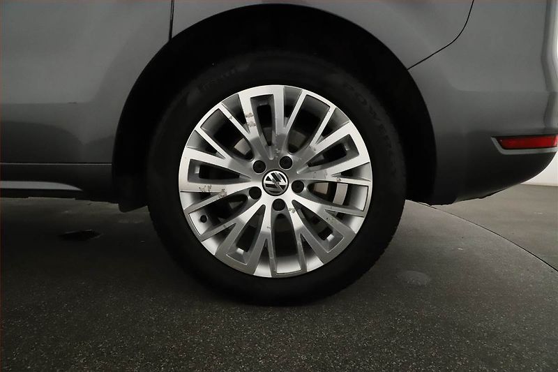 Volkswagen Sharan (2015) 2.0 TDI BMT, Automat, Kůže - fotka 21 z 21