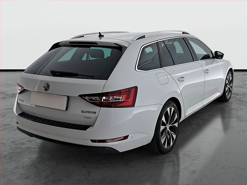 Škoda Superb (2017) Laurin&Klement 2.0 TDI 4x4 - fotka 5 z 24