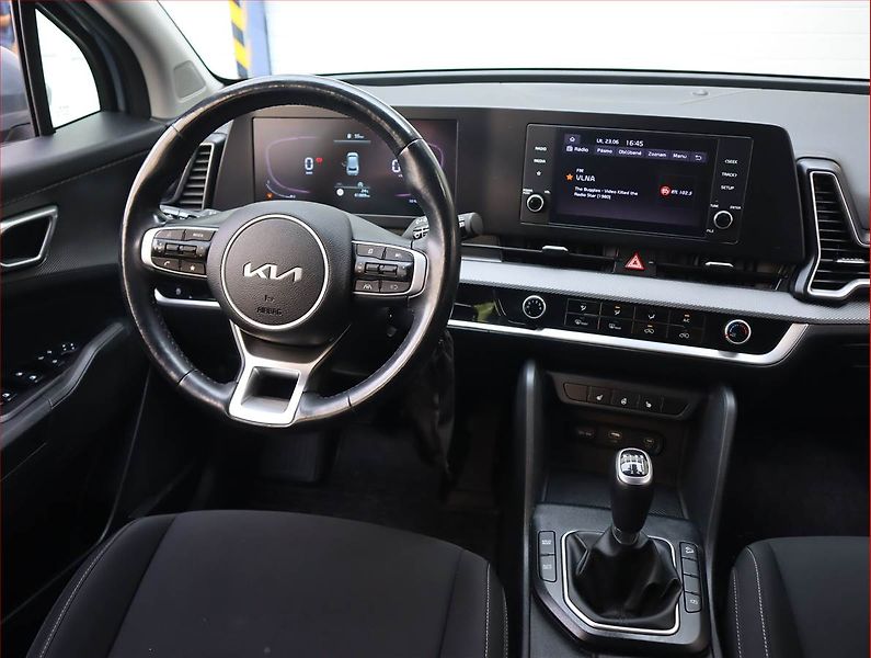 Kia Sportage (2022) 1.6 T-GDI - fotka 7 z 18