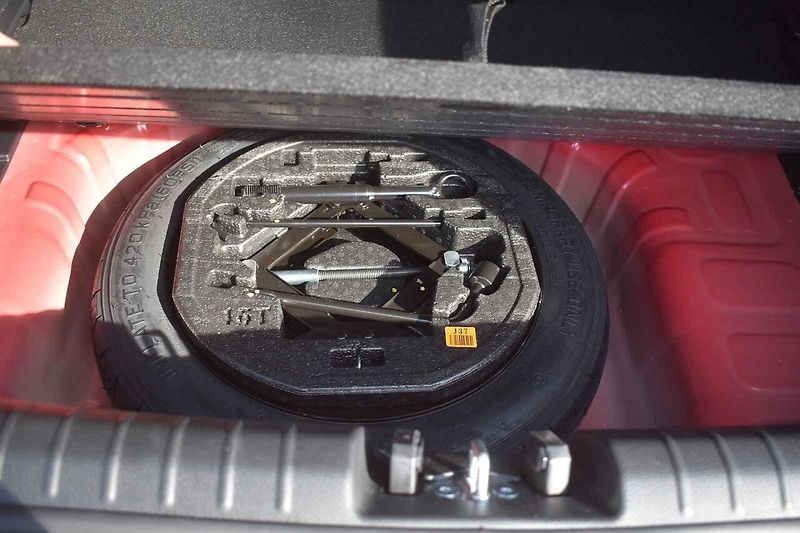 Kia Stonic je dostupné a dobře jezdící malé rodinné auto.