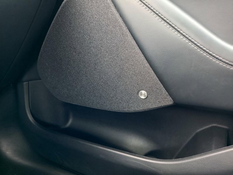 Ford Mustang Mach-E (2021) Extended Range - 99Kwh baterie - fotka 11 z 22