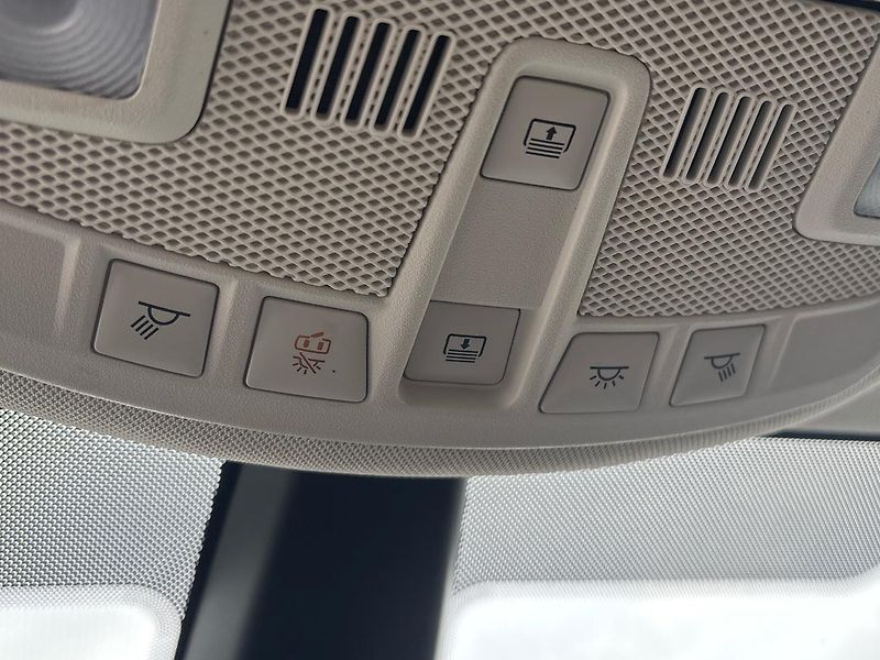 Ford S-MAX (2016) Vignale 154kW - fotka 25 z 30