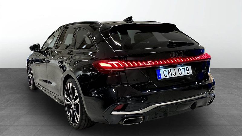 Audi A5 e-hybrid q S-Line Tech+ Paměť - fotka 4 z 12