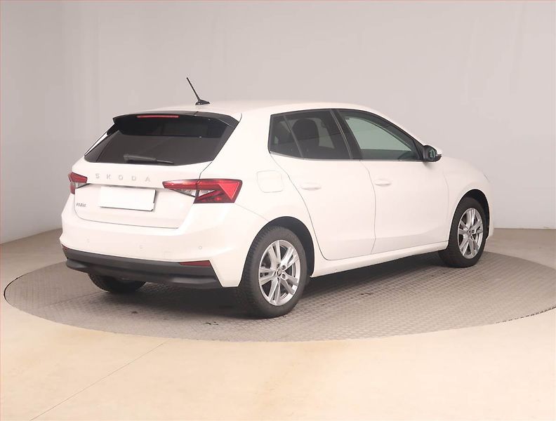 Škoda Fabia (2025) 1.0 TSI, Top Selection, FullLe - fotka 5 z 18