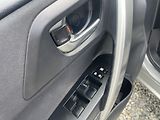 Toyota Auris 1.8i 16v HYBRID AUT SERVIS TOP - náhled 88