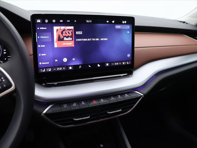 Škoda Octavia 2,0 TDI 110kW DSG Ultimate CZ - fotka 18 z 29