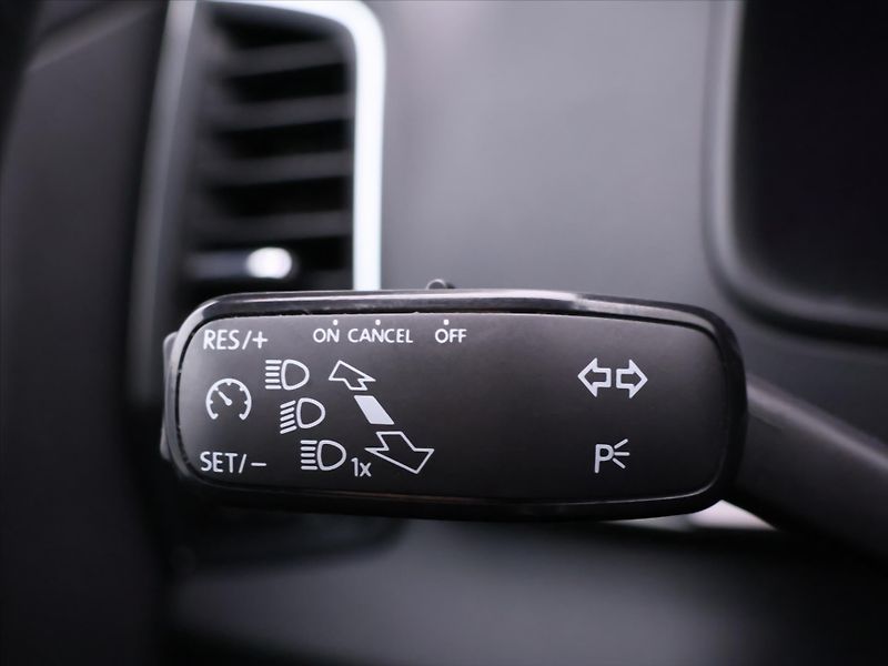 Škoda Karoq 2,0 TDI 85kW DSG Style CZ DPH - fotka 21 z 41