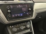 Volkswagen Touran 2,0 TDI DSG Panorama 1.Maj. - náhled 20