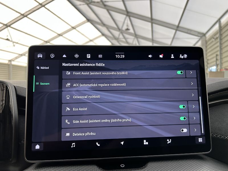 Škoda Kodiaq 2.0 TDI 4x4 SportLine - fotka 12 z 28