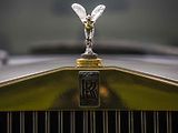 Desítky milovníků aut značek Rolls-Royce a Bentley se sešli 23. května v pražské Dubči na druhém setkání příznivců těchto luxusních aut v Česku. K vidění byly i další značky sportovních aut.